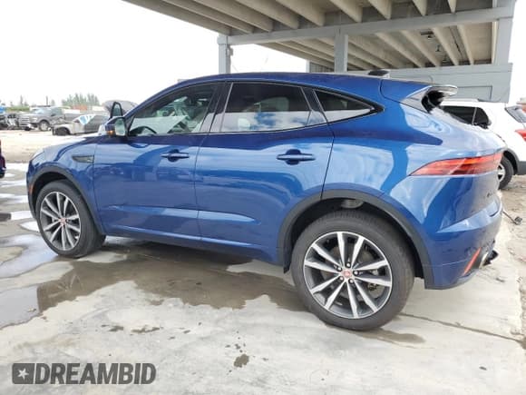 ✅ 2022 Jaguar E-Pace 300 Sport • VIN: SADF12GX2N1030273 • Lot: 81340564. Wystawiony na Copart z przebiegiem 13 015 mil. Bezpłatny archiwum sprzedaży aukcyjnych z USA i szczegółowy raport historii pojazdu na DreamBid. Zdjęcie 2.