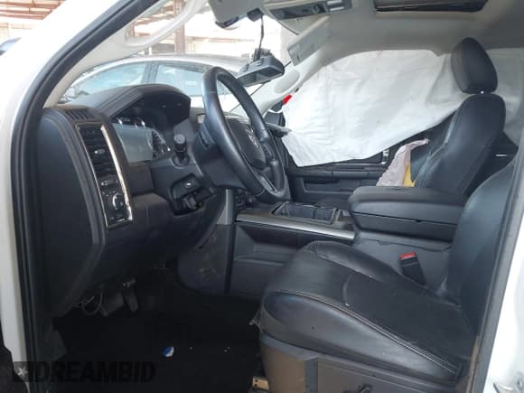 ✅ 2015 Ram 1500 Sport • VIN: 1C6RR7MT2FS653962 • Lot: 42249772. Listed on IAAI with 83,855 mi. Free auction sales archive from the USA and detailed vehicle history report at DreamBid. Image 5.