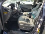 ✅ 2013 Hyundai Santa Fe Sport • VIN: 5XYZWDLA9DG064684 • Лот: 81249835. Опубликован ранее на Copart с пробегом 82 741 миль. Бесплатный доступ к архиву аукционных продаж из США и подробный отчёт об истории автомобиля на DreamBid. Изображение 7.