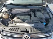 ✅ 2013 Volkswagen Tiguan SE • VIN: WVGBV7AX0DW520423 • Lot: 68394895. Listed on Copart with 128,141 mi. Free auction sales archive from the USA and detailed vehicle history report at DreamBid. Image 12.