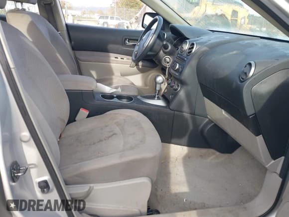 ✅ 2014 Nissan Rogue S • VIN: JN8AS5MT7EW601558 • Lot: 43061374. Listed on IAAI with 69,027 mi. Free auction sales archive from the USA and detailed vehicle history report at DreamBid. Image 5.