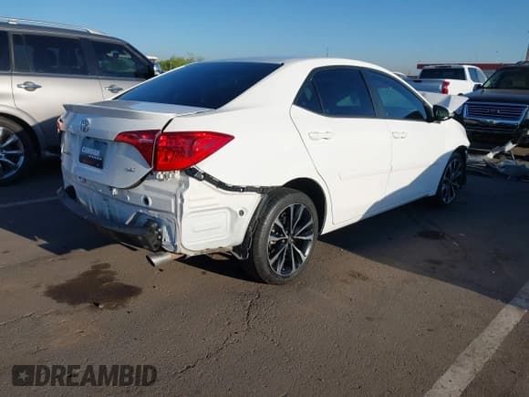 ✅ 2017 Toyota Corolla L • VIN: 5YFBURHE7HP589633 • Lot: 42046914. Listed on IAAI with 99,973 mi. Free auction sales archive from the USA and detailed vehicle history report at DreamBid. Image 4.