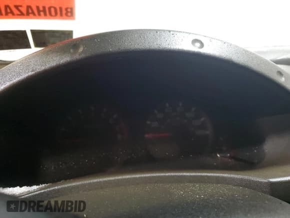 ✅ 2009 Suzuki Equator • VIN: 5Z6BD06T79C412752 • Lot: 85444234. Wystawiony na Copart z przebiegiem Nie podano. Bezpłatny archiwum sprzedaży aukcyjnych z USA i szczegółowy raport historii pojazdu na DreamBid. Zdjęcie 9.