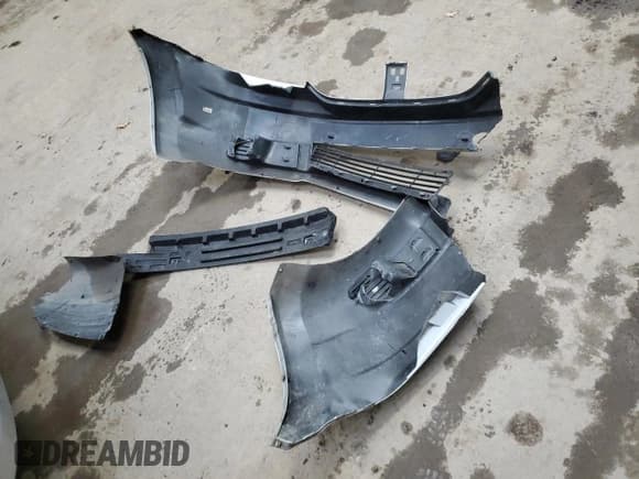 ✅ 2010 Dodge Journey SE • VIN: 3D4PG4FB2AT212867 • Lot: 90015755. Wystawiony na Copart z przebiegiem 93 620 mil. Bezpłatny archiwum sprzedaży aukcyjnych z USA i szczegółowy raport historii pojazdu na DreamBid. Zdjęcie 13.