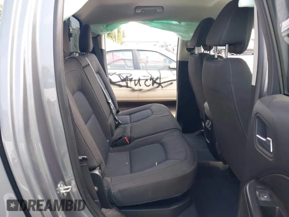 ✅ 2020 Chevrolet Colorado 2WD LT • VIN: 1GCGSCEN5L1132426 • Lot: 42598806. Listed on IAAI with 33,452 mi. Free auction sales archive from the USA and detailed vehicle history report at DreamBid. Image 8.