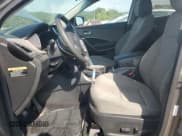 ✅ 2016 Hyundai Santa Fe • VIN: 5XYZU3LB7GG347176 • Лот: 65440653. Опубликован ранее на Copart с пробегом 143 130 миль. Бесплатный доступ к архиву аукционных продаж из США и подробный отчёт об истории автомобиля на DreamBid. Изображение 7.