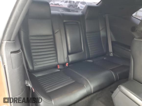 ✅ 2013 Dodge Challenger R/T Plus • VIN: 2C3CDYBT1DH612639 • Lot: 80319814. Listed on Copart with 92,677 mi. Free auction sales archive from the USA and detailed vehicle history report at DreamBid. Image 10.