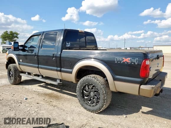 ✅ 2011 Ford F-250 Lariat • VIN: 1FT7W2BT0BEB13419 • Lot: 81824235. Wystawiony na Copart z przebiegiem 192 628 mil. Bezpłatny archiwum sprzedaży aukcyjnych z USA i szczegółowy raport historii pojazdu na DreamBid. Zdjęcie 2.