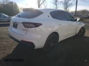 ✅ 2023 Maserati Levante Modena • VIN: ZN661YUM8PX429941 • Лот: 81779794. Опубликован ранее на Copart с пробегом 20 755 миль. Бесплатный доступ к архиву аукционных продаж из США и подробный отчёт об истории автомобиля на DreamBid. Изображение 3.