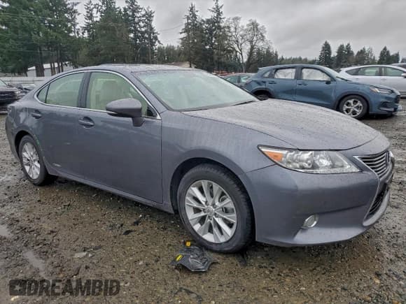 ✅ 2013 Lexus ES 300h • VIN: JTHBW1GG3D2005492 • Lot: 93966585. Listed on Copart with 109,363 mi. Free auction sales archive from the USA and detailed vehicle history report at DreamBid. Image 4.