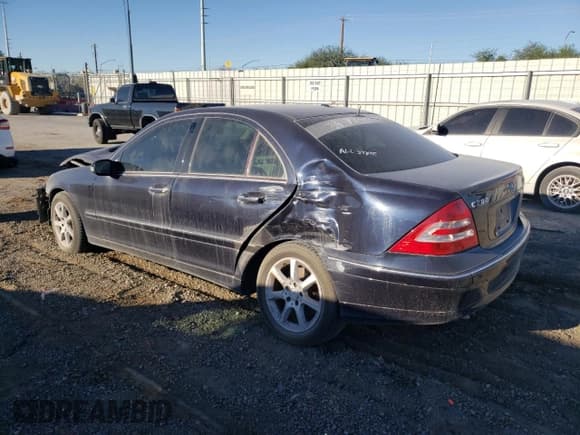 ✅ 2007 Mercedes-Benz C 280 Luxury • VIN: WDBRF92H97F902519 • Lot: 70146695. Listed on Copart with Not provided. Free auction sales archive from the USA and detailed vehicle history report at DreamBid. Image 2.