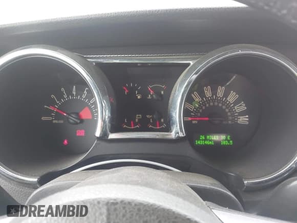 ✅ 2008 Ford Mustang GT Deluxe • VIN: 1ZVHT82H785132857 • Lot: 43208213. Listed on IAAI with 143,146 mi. Free auction sales archive from the USA and detailed vehicle history report at DreamBid. Image 7.