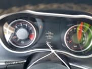 ✅ 2016 Dodge Challenger SRT 392 • VIN: 2C3CDZDJ4GH314995 • Lot: 64998224. Wystawiony na Copart z przebiegiem 43 673 mil. Bezpłatny archiwum sprzedaży aukcyjnych z USA i szczegółowy raport historii pojazdu na DreamBid. Zdjęcie 9.