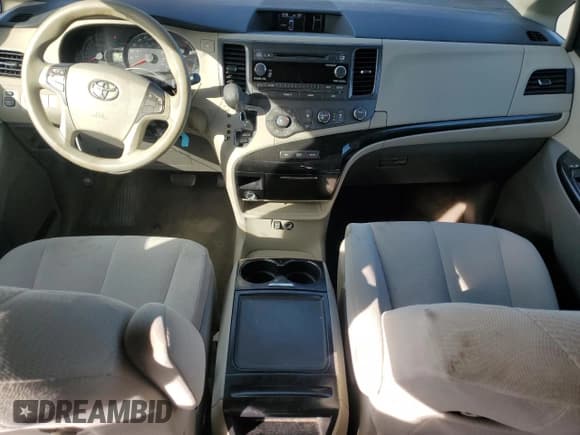✅ 2012 Toyota Sienna LE AAS • VIN: 5TDKK3DCXCS278253 • Lot: 82184965. Listed on Copart with 155,016 mi. Free auction sales archive from the USA and detailed vehicle history report at DreamBid. Image 8.