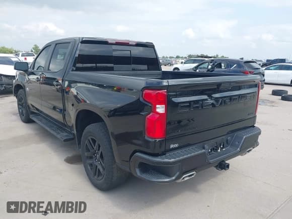 ✅ 2022 Chevrolet Silverado 1500 RST • VIN: 1GCUYEED7NZ101042 • Лот: 43117117. Опубликован ранее на IAAI с пробегом 31 952 миль. Бесплатный доступ к архиву аукционных продаж из США и подробный отчёт об истории автомобиля на DreamBid. Изображение 3.