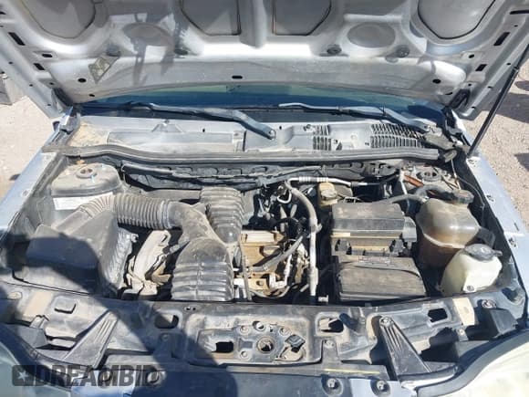 ✅ 2006 Saturn VUE • VIN: 5GZCZ33D66S818461 • Lot: 41611169. Wystawiony na IAAI z przebiegiem 215 845 mil. Bezpłatny archiwum sprzedaży aukcyjnych z USA i szczegółowy raport historii pojazdu na DreamBid. Zdjęcie 10.