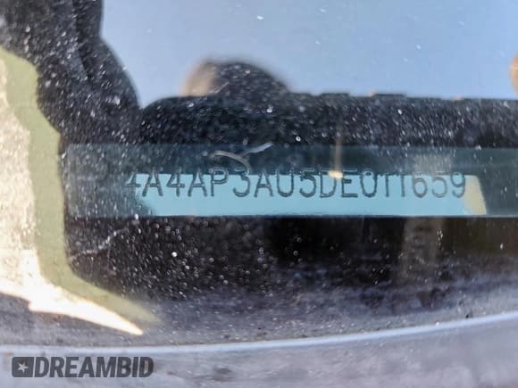 ✅ 2013 Mitsubishi Outlander ES • VIN: 4A4AP3AU5DE011659 • Lot: 91094625. Wystawiony na Copart z przebiegiem 130 608 mil. Bezpłatny archiwum sprzedaży aukcyjnych z USA i szczegółowy raport historii pojazdu na DreamBid. Zdjęcie 12.