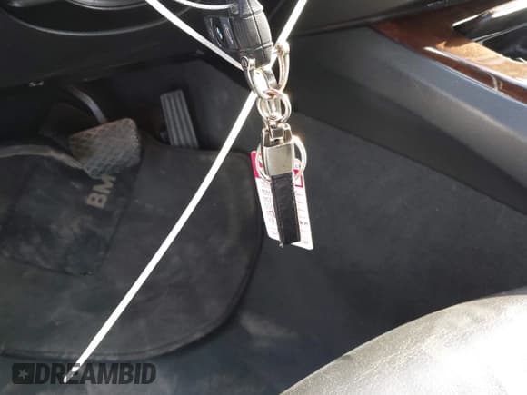 ✅ 2009 BMW 3 Series 335i xDrive • VIN: WBAWC73519E068984 • Лот: 42054771. Опубликован ранее на IAAI с пробегом 162 386 миль. Бесплатный доступ к архиву аукционных продаж из США и подробный отчёт об истории автомобиля на DreamBid. Изображение 11.