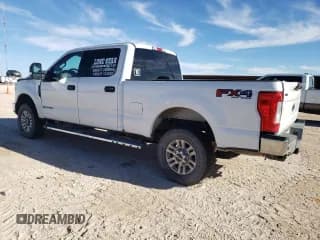 ✅ 2019 Ford F-350 XL • VIN: 1FT8W3BT4KEF33534 • Лот: 42294934. Опубликован ранее на Copart с пробегом Не указан. Бесплатный доступ к архиву аукционных продаж из США и подробный отчёт об истории автомобиля на DreamBid. Изображение 2.
