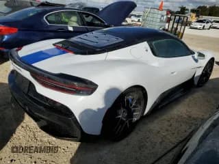 ✅ 2023 Maserati MC20 • VIN: ZAMBMRAB5P0413183 • Lot: 75189174. Wystawiony na Copart z przebiegiem Nie podano. Bezpłatny archiwum sprzedaży aukcyjnych z USA i szczegółowy raport historii pojazdu na DreamBid. Zdjęcie 3.