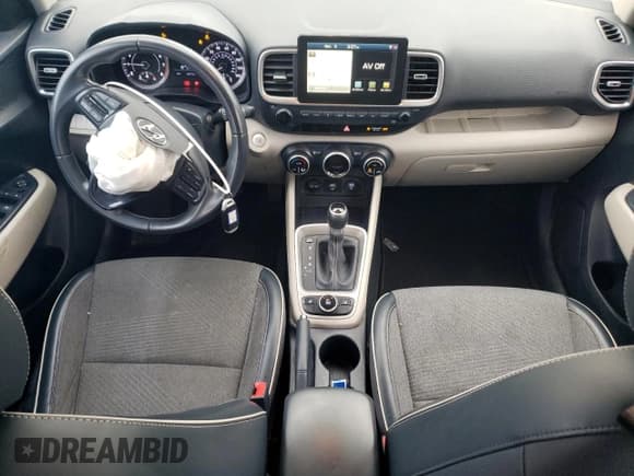 ✅ 2020 Hyundai Venue Denim • VIN: KMHRC8A34LU040791 • Lot: 77975134. Listed on Copart with 64,673 mi. Free auction sales archive from the USA and detailed vehicle history report at DreamBid. Image 8.