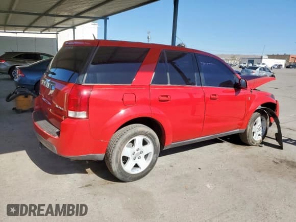 ✅ 2006 Saturn VUE • VIN: 5GZCZ63476S828031 • Lot: 92408585. Listed on Copart with 219,427 mi. Free auction sales archive from the USA and detailed vehicle history report at DreamBid. Image 3.