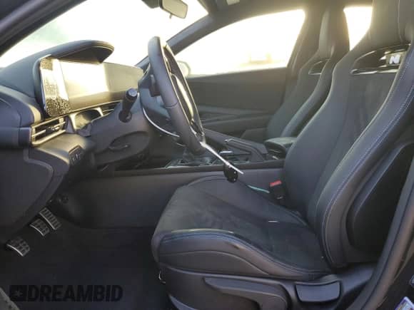 ✅ 2024 Hyundai Elantra • VIN: KMHLW4DK6RU020186 • Lot: 73851504. Listed on Copart with Not provided miles. Access the free auction sales archive from the USA and view a detailed vehicle history report at DreamBid. Image 7.