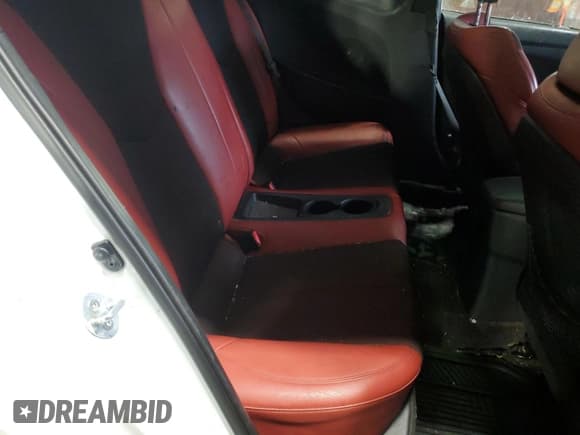 ✅ 2013 Hyundai Veloster w/Black Int • VIN: KMHTC6AD6DU159026 • Lot: 92142255. Listed on Copart with 170,731 mi. Free auction sales archive from the USA and detailed vehicle history report at DreamBid. Image 10.