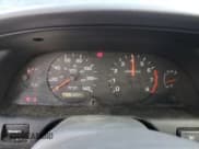 ✅ 2000 Nissan Altima XE • VIN: 1N4DL01D5YC199492 • Лот: 79334024. Опубликован ранее на Copart с пробегом 97 300 миль. Бесплатный доступ к архиву аукционных продаж из США и подробный отчёт об истории автомобиля на DreamBid. Изображение 9.