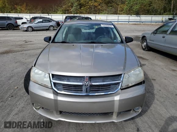 ✅ 2008 Dodge Avenger SXT • VIN: 1B3LC56R28N221199 • Lot: 74793224. Wystawiony na Copart z przebiegiem 25 461 mil. Bezpłatny archiwum sprzedaży aukcyjnych z USA i szczegółowy raport historii pojazdu na DreamBid. Zdjęcie 5.