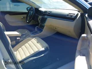 ✅ 2012 Volkswagen CC Lux Limited Edition • VIN: WVWHN7AN4CE546458 • Lot: 43582841. Wystawiony na IAAI z przebiegiem 172 281 mil. Bezpłatny archiwum sprzedaży aukcyjnych z USA i szczegółowy raport historii pojazdu na DreamBid. Zdjęcie 5.