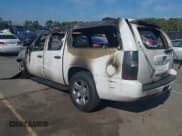 ✅ 2008 Chevrolet Suburban 3LT • VIN: 1GNFC16J58J225020 • Лот: 43286322. Опубликован ранее на IAAI с пробегом Не указан. Бесплатный доступ к архиву аукционных продаж из США и подробный отчёт об истории автомобиля на DreamBid. Изображение 3.