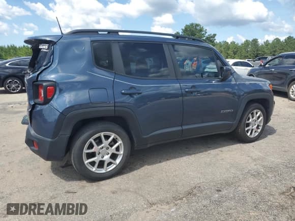 ✅ 2021 Jeep Renegade Latitude • VIN: ZACNJCBB9MPM78529 • Lot: 64226805. Listed on Copart with 68,611 mi. Free auction sales archive from the USA and detailed vehicle history report at DreamBid. Image 3.