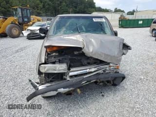 ✅ 2000 Chevrolet S-10 LS • VIN: 1GCCS19W7Y8296104 • Лот: 68225064. Опубликован ранее на Copart с пробегом Не указан. Бесплатный доступ к архиву аукционных продаж из США и подробный отчёт об истории автомобиля на DreamBid. Изображение 5.