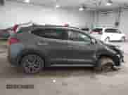 2020 Hyundai Tucson SEL с VIN KM8J3CAL6LU242502, выставлен на аукционе IAAI как лот 42205349 с пробегом 85 322 миль миль и . История ставок и продаж доступна на DreamBid. Изображение 13.