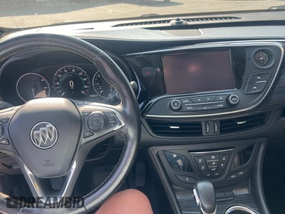 ✅ 2016 Buick Envision Premium I • VIN: LRBFXESX3GD214351 • Лот: 68442315. Опубликован ранее на Copart с пробегом 133 608 миль. Бесплатный доступ к архиву аукционных продаж из США и подробный отчёт об истории автомобиля на DreamBid. Изображение 9.