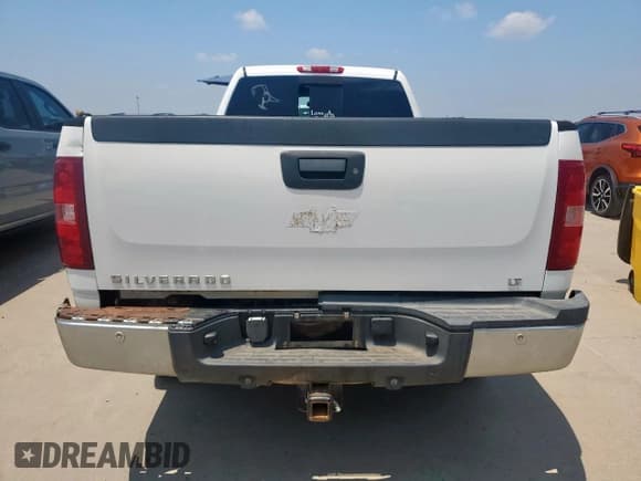 ✅ 2007 Chevrolet Silverado 2500HD 2LT • VIN: 1GCHK23627F533502 • Лот: 67490405. Опубликован ранее на Copart с пробегом 278 371 миль. Бесплатный доступ к архиву аукционных продаж из США и подробный отчёт об истории автомобиля на DreamBid. Изображение 6.