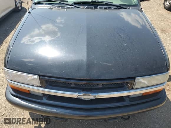 2005 Chevrolet Blazer LS with VIN 1GNCT18X45K101945, listed as a Copart auction lot 62762255 with 160,212 mi miles and Salvage title. Bid and sale history available at DreamBid. Image 11.
