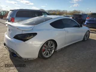 ✅ 2015 Hyundai Genesis Coupe Ultimate • VIN: KMHHU6KJ2FU130584 • Lot: 78502384. Wystawiony na Copart z przebiegiem 93 879 mil. Bezpłatny archiwum sprzedaży aukcyjnych z USA i szczegółowy raport historii pojazdu na DreamBid. Zdjęcie 3.