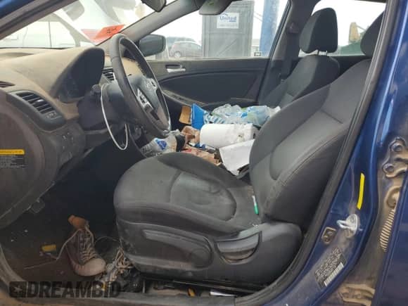 2017 Hyundai Accent Sport с VIN KMHCU5AE2HU324320, выставлен на аукционе Copart как лот 47828615 с пробегом 73 009 миль миль и Списание • Salvage title. История ставок и продаж доступна на DreamBid. Изображение 7.