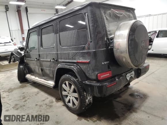 ✅ 2019 Mercedes-Benz G 550 • VIN: WDCYC6BJ5KX326268 • Lot: 43220085. Wystawiony na Copart z przebiegiem Nie podano. Bezpłatny archiwum sprzedaży aukcyjnych z USA i szczegółowy raport historii pojazdu na DreamBid. Zdjęcie 2.