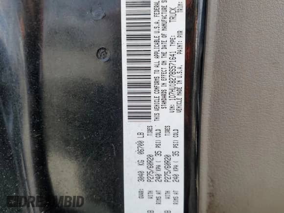 2008 Dodge 1500 SLT z VIN 1D7HU18278S571641, wystawiony jako Copart lot #71498874 z przebiegiem 131 247 mil mil oraz Szkoda całkowita • Salvage title. Historia ofert i sprzedaży dostępna na DreamBid. Obrazek 12.