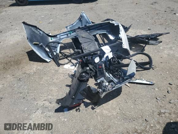 2022 Toyota Prius LE with VIN JTDL9MFU6N3041596, listed as a Copart auction lot 65184095 with 58,816 mi miles and Salvage title. Bid and sale history available at DreamBid. Image 12.