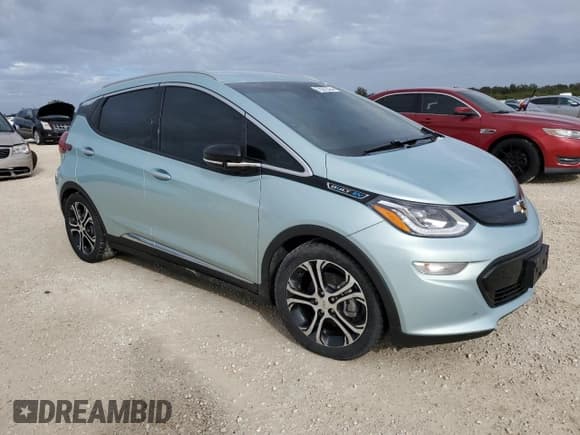 ✅ 2019 Chevrolet Bolt EV Premier • VIN: 1G1FZ6S02K4135646 • Lot: 75072324. Wystawiony na Copart z przebiegiem Nie podano. Bezpłatny archiwum sprzedaży aukcyjnych z USA i szczegółowy raport historii pojazdu na DreamBid. Zdjęcie 4.