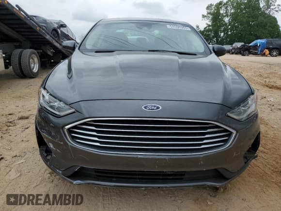 ✅ 2020 Ford Fusion SE • VIN: 3FA6P0HD4LR124425 • Lot: 54596965. Wystawiony na Copart z przebiegiem 70 816 mil. Bezpłatny archiwum sprzedaży aukcyjnych z USA i szczegółowy raport historii pojazdu na DreamBid. Zdjęcie 5.