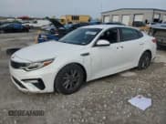 ✅ 2020 Kia Optima LX • VIN: 5XXGT4L34LG395046 • Lot: 81463235. Wystawiony na Copart z przebiegiem 89 390 mil. Bezpłatny archiwum sprzedaży aukcyjnych z USA i szczegółowy raport historii pojazdu na DreamBid. Zdjęcie 1.