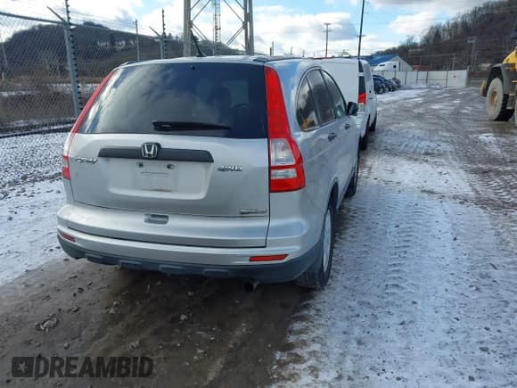 ✅ 2011 Honda CR-V SE • VIN: JHLRE4H43BC027463 • Lot: 43897701. Listed on IAAI with 126,654 mi. Free auction sales archive from the USA and detailed vehicle history report at DreamBid. Image 4.