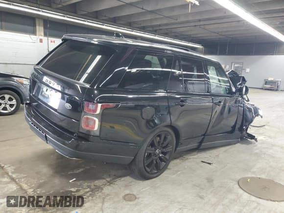✅ 2019 Land Rover Range Rover • VIN: SALGS2RE8KA556193 • Lot: 67405085. Listed on Copart with Not provided. Free auction sales archive from the USA and detailed vehicle history report at DreamBid. Image 3.
