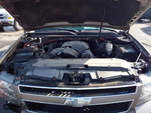 ✅ 2013 Chevrolet Tahoe Commercial • VIN: 1GNSK2E06DR345839 • Lot: 43654190. Wystawiony na IAAI z przebiegiem Nie podano. Bezpłatny archiwum sprzedaży aukcyjnych z USA i szczegółowy raport historii pojazdu na DreamBid. Zdjęcie 10.