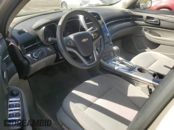 ✅ 2013 Chevrolet Malibu LS • VIN: 1G11A5SA7DF312770 • Lot: 81476915. Wystawiony na Copart z przebiegiem Nie podano mil. Skorzystaj z bezpłatnego archiwum sprzedaży aukcyjnych z USA i zobacz szczegółowy raport historii pojazdu na DreamBid. Zdjęcie 8.